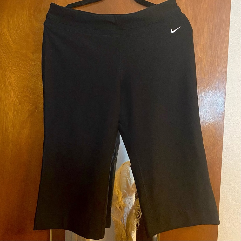 Nike workout capri’s